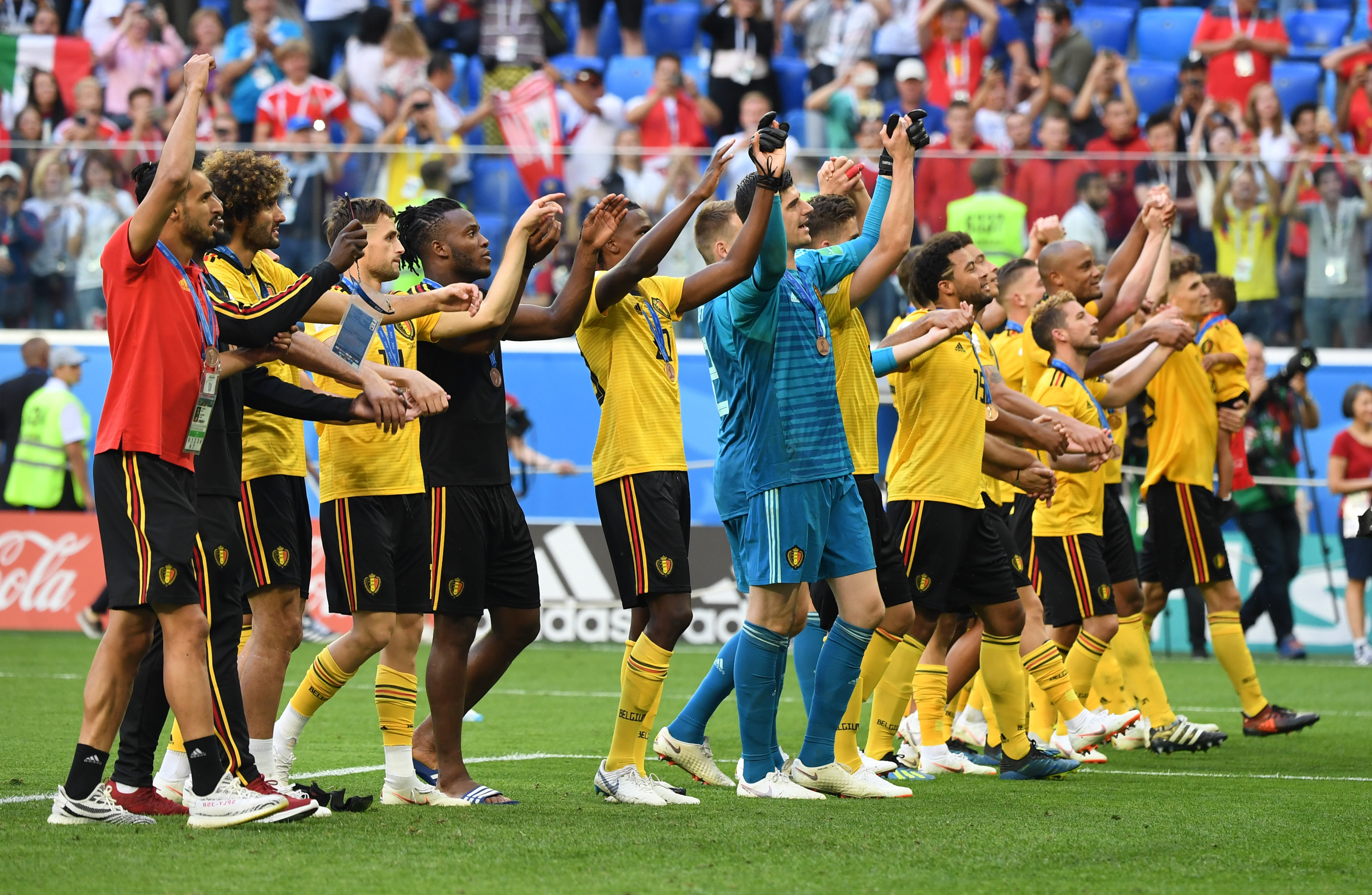 会与篮球紧 会与篮球紧