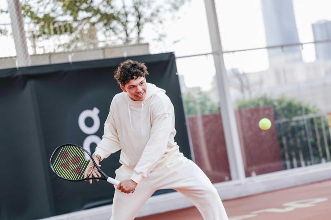 比的潜在影 比的潜在影