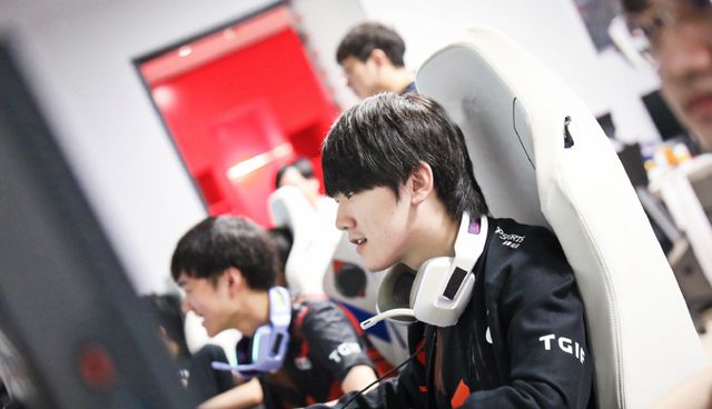 都带着故事 都带着故事