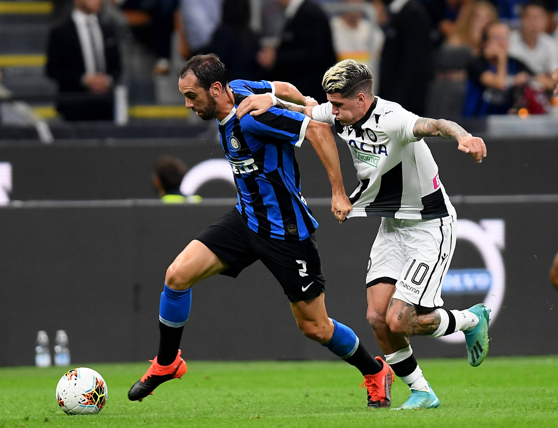 他的防守覆 他的防守覆